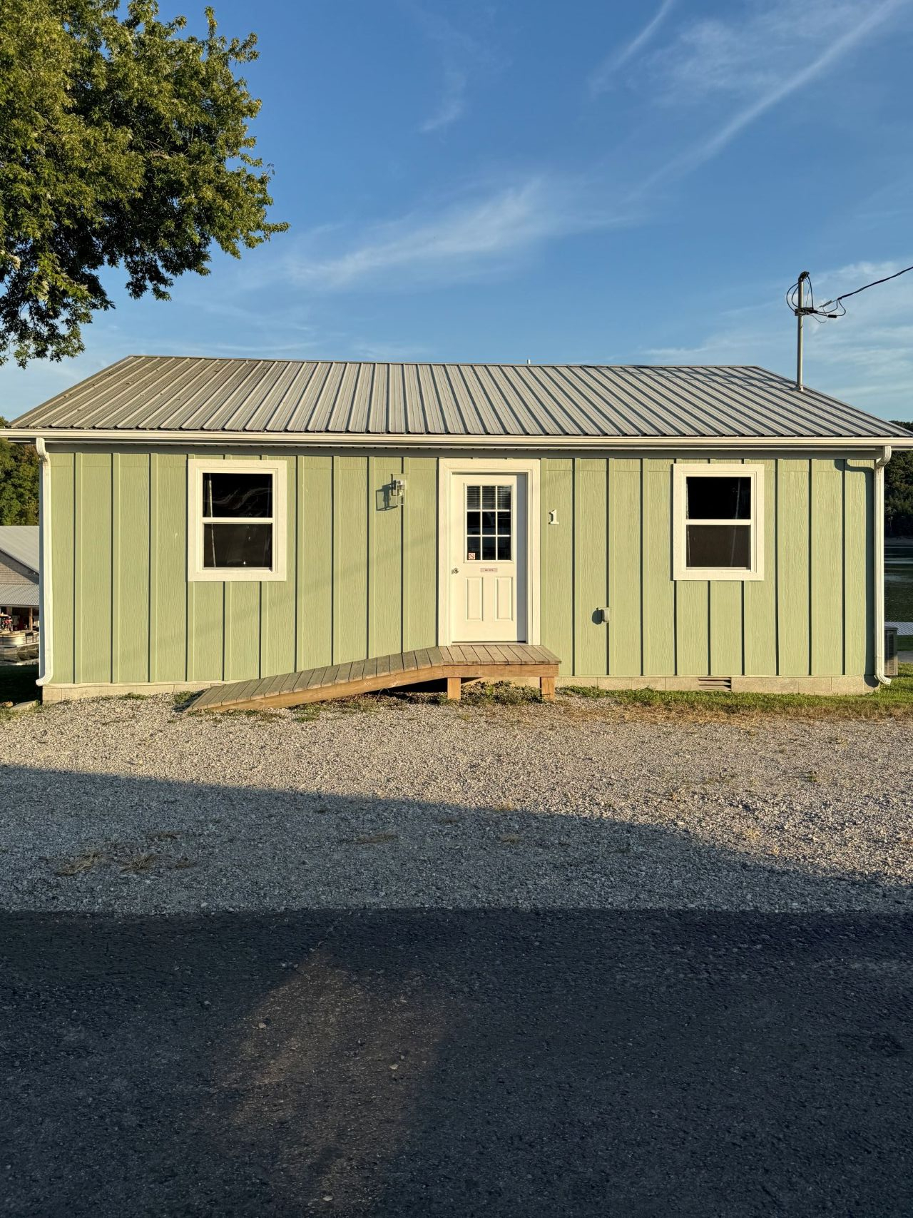 Cabin 1 Front