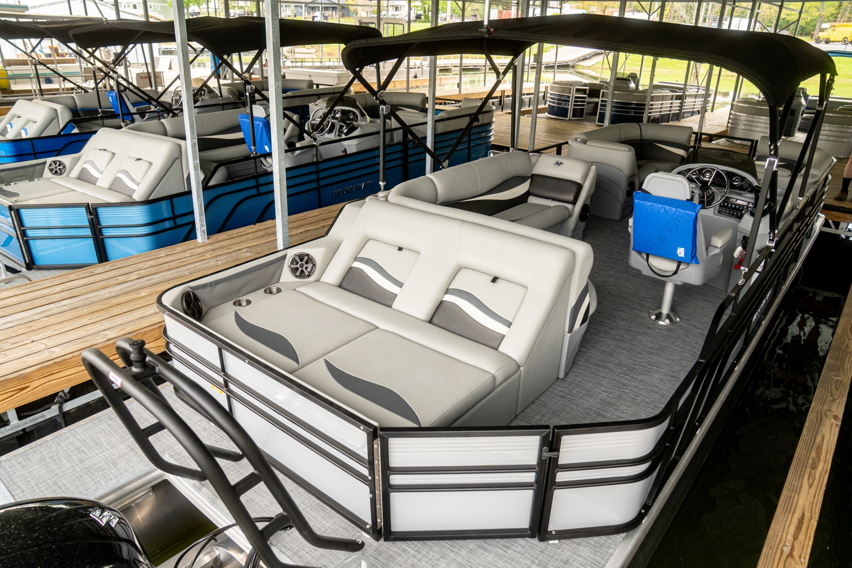 2025_WGR_Boat 33.4